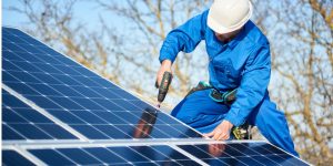 Installation Maintenance Panneaux Solaires Photovoltaïques à Gressey
